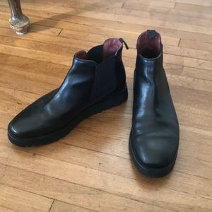 Frau Italian leather boots used once